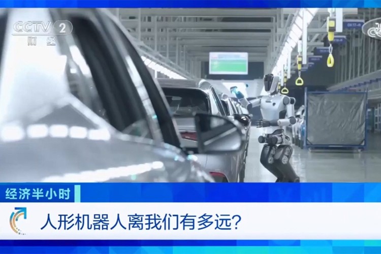 中央电视台《经济半小时》栏目对28圈机器人的专题报道